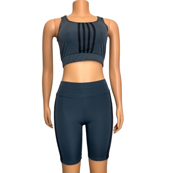 AQ - Sport Activewear Gray Black striped Biker Short 2 piece Set Size M NWT - Picture 17 of 17